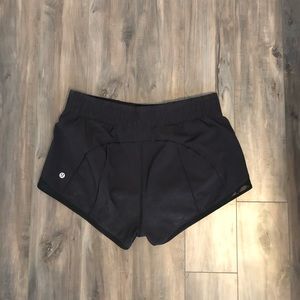 Lululemon black shorts